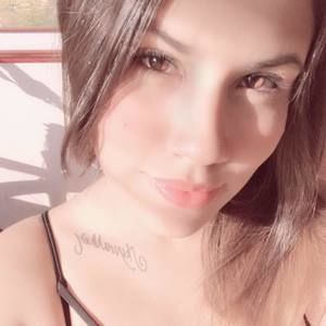 Meet your Posher, Ivette